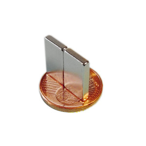 Cuboide magnetico 12,0 x 7,0 x 2,0 mm N44H nichel - aderenza 1,5 kg