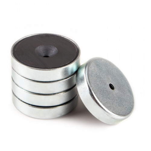Magnete con base in ferrite Ø 32 mm con svasatore con foro Ø 3,2 mm - aderenza 7,2 kg