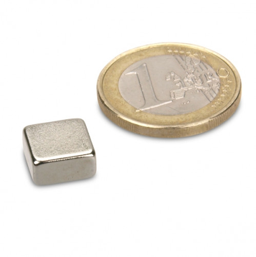 Cuboide magnetico 10,0 x 10,0 x 5,0 mm N42 nichel - aderenza 3 kg