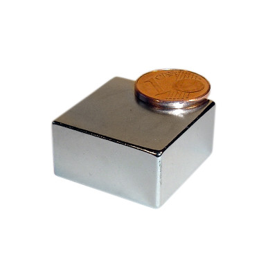 Cuboide magnetico 25,0 x 25,0 x 13,0 mm N40 nichel - aderenza 23,5 kg