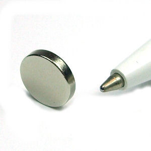 Disco magnetico Ø 10,0 x 2,0 mm N35 nichel - aderenza 1 kg