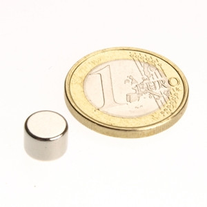 Disco magnetico Ø 8,0 x 6,0 mm N35 nichel - aderenza 2,2 kg