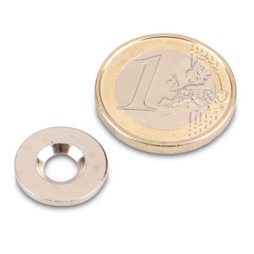 Disco in metallo Ø 15 mm con foro e svasatura nichel